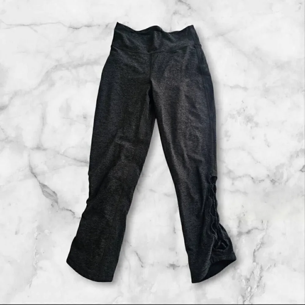 Lululemon Size 6 Leggings 20